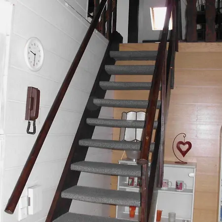 Gemuetliche Wohnung 2 Et Inkl Parkplatz Nach Verfuegbarkeit Эссен Экстерьер фото